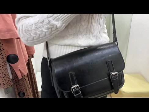 ❤️ ציבור מאַסטערביישאַן פון יונג הור פעראַלבעררי מיט אַ דילדאָ אין די פּאַסן צימער ❌ שווער פּאָרן ביי אונדז yi.xxxshake.ru